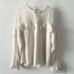 美品☆snidel スナイデル 長袖 ブラウス フリル レース　ホワイトのサムネイル