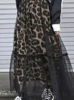 ヒョウ柄フレアロングスカート
