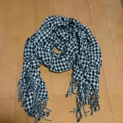 チェック柄ストール