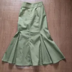 【新品未使用】GUマーメイドスカート　S