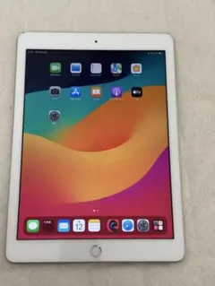 iPad 第6世代　32GB WiFi