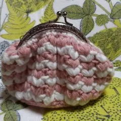 ハート柄がま口ポーチ