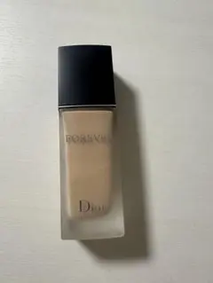 Dior FOREVER リキッドファンデーション 2N 30ml