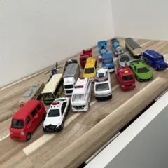 トミカ　まとめ売り　18台　トーマス　ロングトミカ　ゴードンのサムネイル