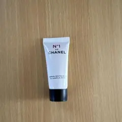 シャネル 美容液　セラム　N°1 ドゥ　シャネル