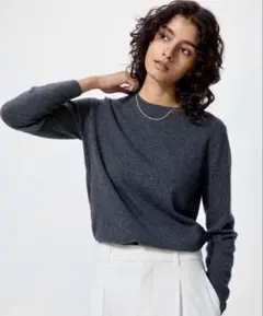 UNIQLO カシミヤクルーネックセーター M