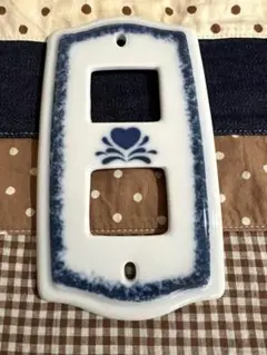 Item thumbnail for item e9f4d4b1-59df-4bb8-9c73-d20ad475b583