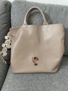 中古　アコモデ　ミッキー　2wayバッグのサムネイル