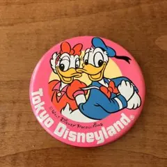ディズニー　缶バッジ　ドナルド&デイジー　レトロ
