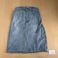 新品　Chico チコ　ストレッチ　デニムスカート　綿100% フリーサイズのサムネイル