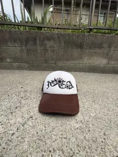IDEASWAM バラ刺繍 トラッカーキャップ 9FORTY A-Frame トラッカー Rose Trucker ブラック/ストーン