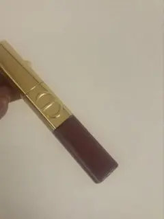 ディオール　881カルーセルルージュ ディオール シークイン リキッド デュオ