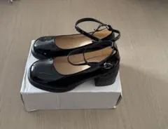 Item thumbnail for item 1f36820f-7f59-4d4c-bb8e-ccf1e788c242