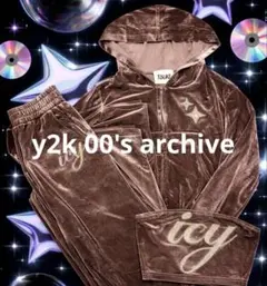 00's  ベロアセットアップ 平成 y2k ギャル ブラウン レディース ベロアセットアップ TSUKIBOUTIQUE 平成ギャル - メルカリ