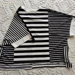 【美品】LOVELESS トップスのサムネイル