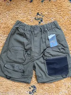 新品H.A.K.U MOUNTAIN SUPPLY カモフラ柄ショートパンツ M - メルカリ