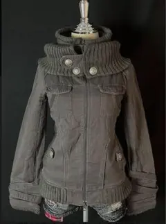 ミリタリー風 ジャケット ハイネック ニット襟付き グレー 秋冬コーデにぴったり