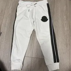 モンクレールキッズ　スエットパンツ