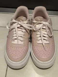 NIKE ピンク厚底スニーカー