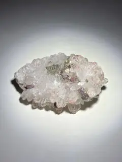 レッドクォーツ　水晶　ヘマタイト　パイライト　共生　原石　天然石　クラスター
