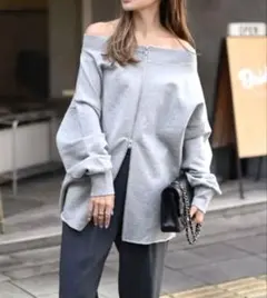 前後2wayオフショルダージップスウェット bonjour saganのサムネイル