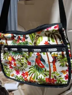 LeSportsac トロピカル柄 ショルダーバッグハワイ限定