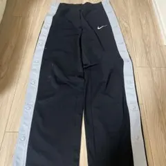 Nike サイドボタン付きジョガーパンツ Mサイズ