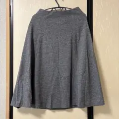 【美品】ユニクロ　グレーロングスカート　あったか素材　秋冬スカート　フェルト生地