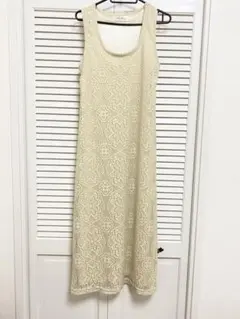 総レースロングワンピース