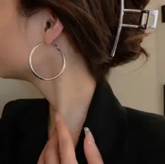 s24 大きめフープピアス 韓国 シルバー ゴールド 高見え 大人シンプル 軽量