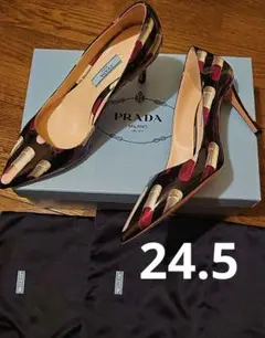エナメル パンプス