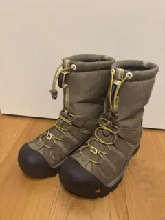 keen ウィンターポート　スノーブーツ　トレッキングブーツ　キーン