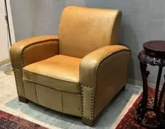 トラックファニチャー