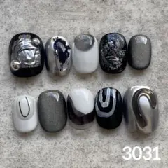 現品　ネイルチップ　ニュアンスネイル　マグネットネイル　黒ネイル　個性派ネイル