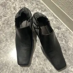 MilaOwen ブラックレザー スクエアトゥパンプス 中ヒールのサムネイル