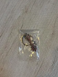 キングダムハーツ キーブレード メタルキーホルダー　アクセル