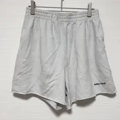 ショートパンツ 裾切りっぱなし ロゴ S 灰色 綿 部屋着 グレー シンプル