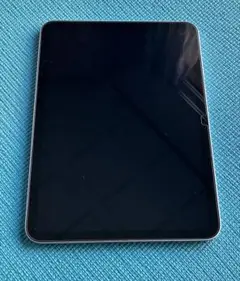iPad 第10世代 Wi-Fiモデル 64GB シルバー　本体