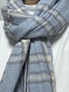 ブルー系の大判ストール　チェック柄