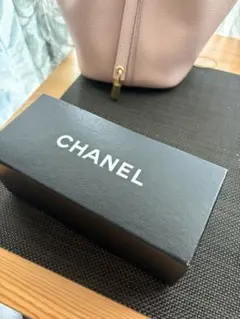 CHANEL ブラック ギフトボックス