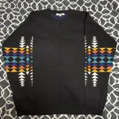 オルテガ柄ジャガードニット （ブラック）　セーター