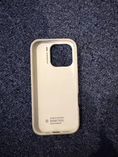 RIMOWA iPhoneケース ホワイトのサムネイル
