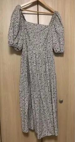 【H&M】パフスリーブワンピ