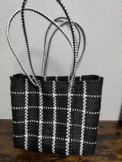 Item thumbnail for item 05a7c7c7-38e8-449d-811e-6bf439801482