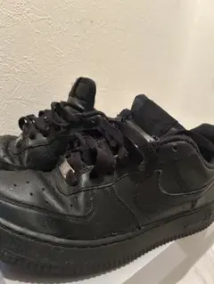 Nike Air Force 1 ブラック スニーカー