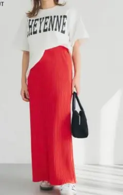 coca ランダムリブロングＩラインスカート　レッド　Sサイズ 新品タグ付き