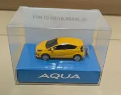 トヨタアクア　非売品のサムネイル