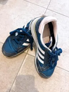 adidas ネイビー　ピンク スニーカー