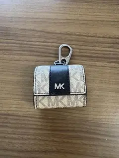 MK イヤホンケース ホワイト/ブラック