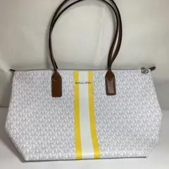 新品！匿名発送☆マイケルコース MICHAEL KORS トートバック ロゴ